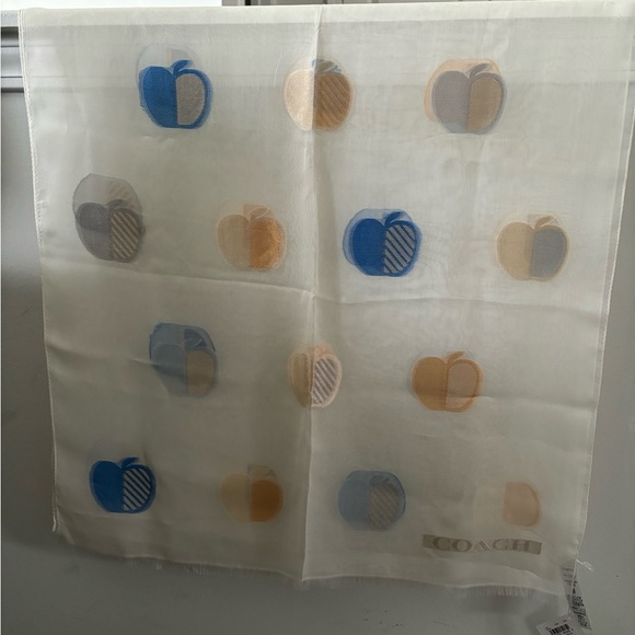 Coach Apples scarf NWT - Picture 2 of 2